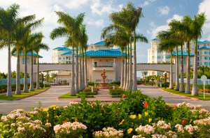 SevenStars Front Gateway